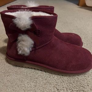 Koolaburra by UGG ankle boots